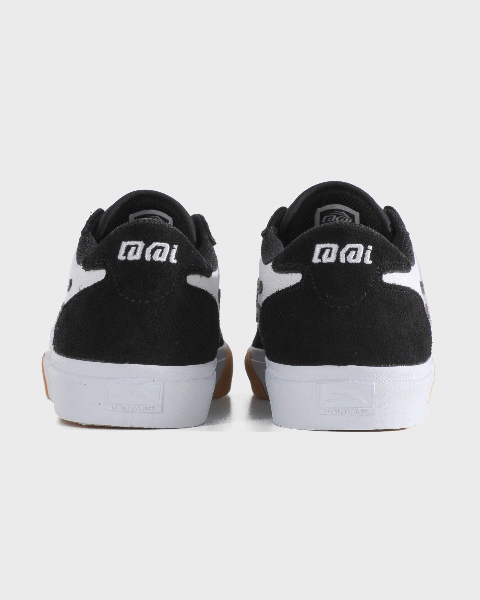Manchester マンチェスタ - Black White Gum Toe